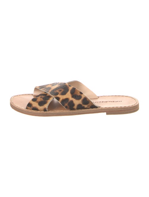 unsubscribed Ponyhair Animal Print Slides