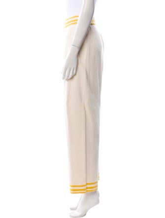 unsubscribed Lounge Set