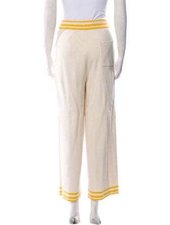 unsubscribed Lounge Set