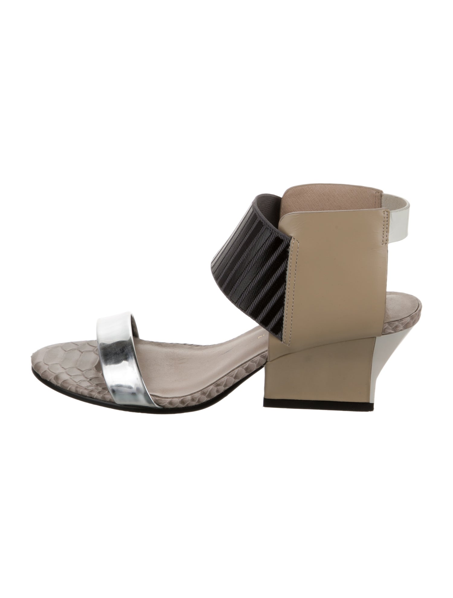 United Nude Patent Leather Colorblock Pattern Sandals