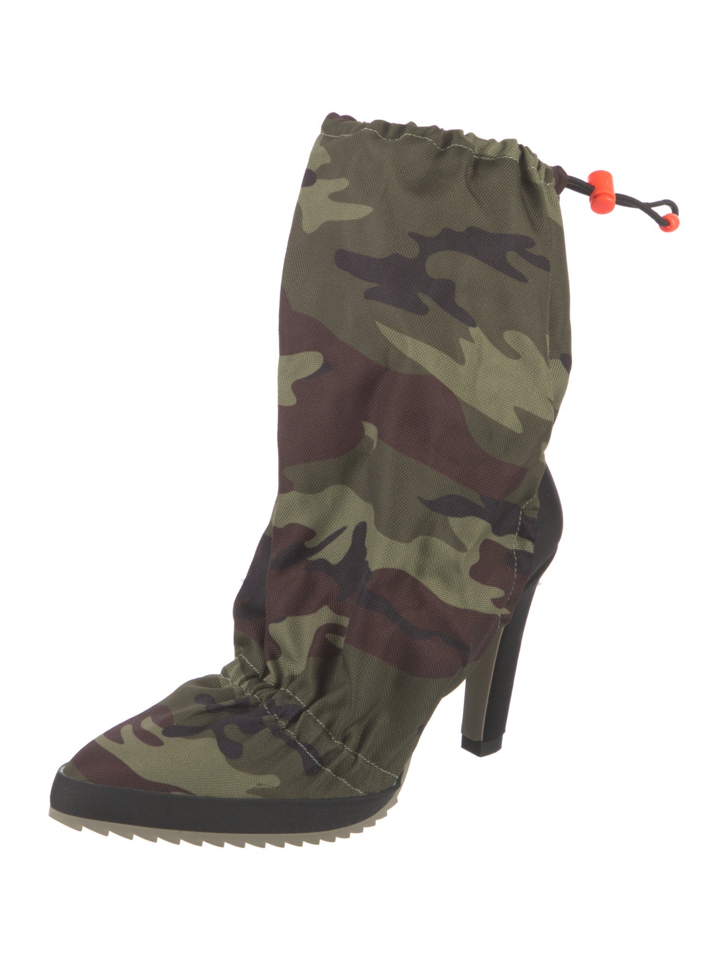 United Nude Camouflage Print Pumps