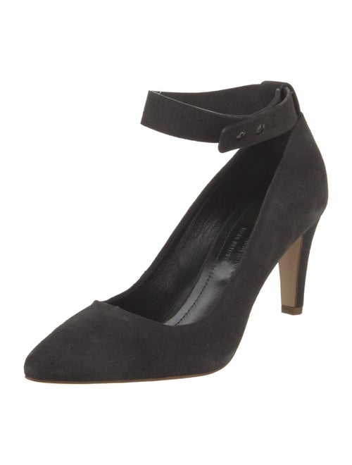 Woman by Common Projects Suede Pumps