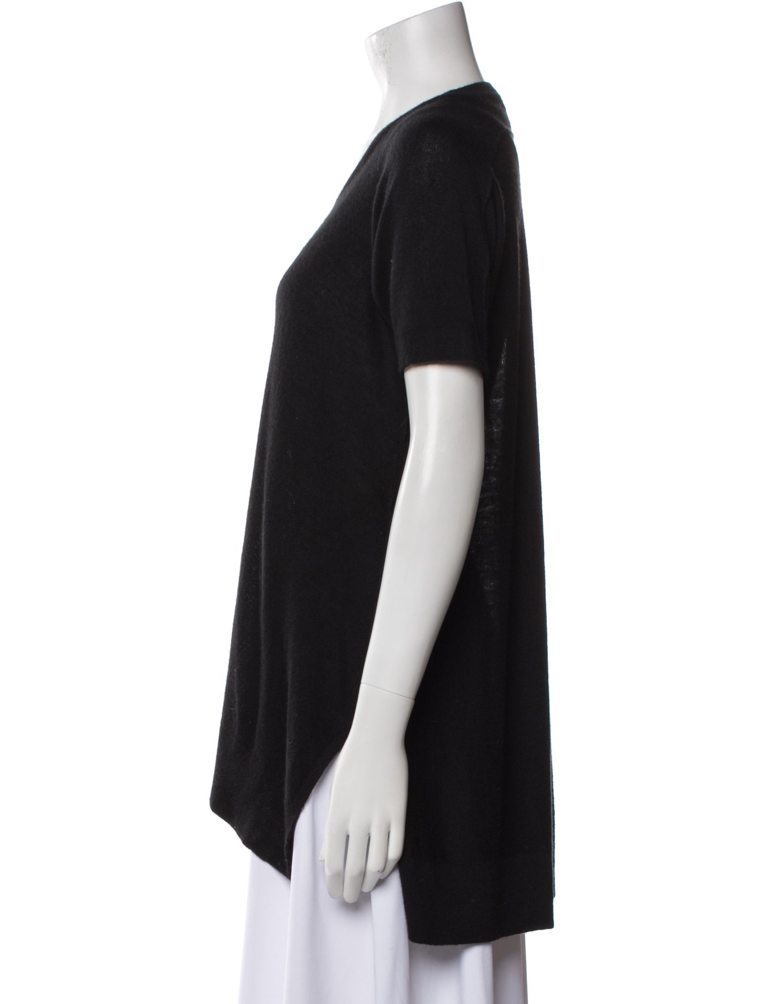 Urban Zen Wool Scoop Neck Sweater