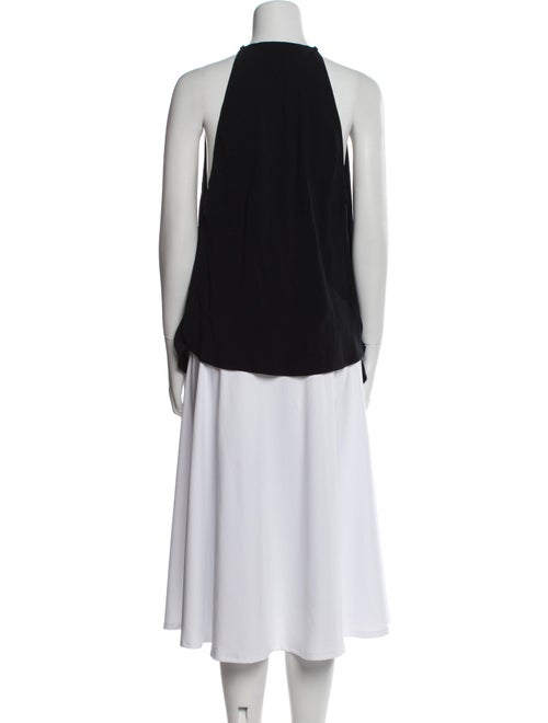 Urban Zen V-Neck Sleeveless Tunic