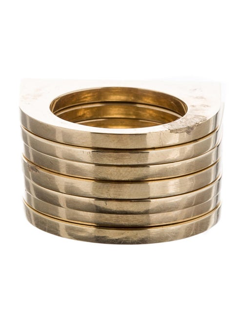 Uncommon Matters Rings