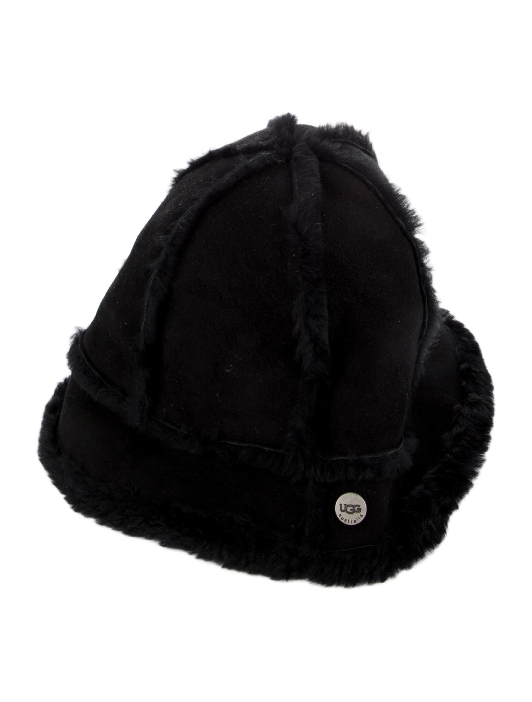 UGG suede bucket hat