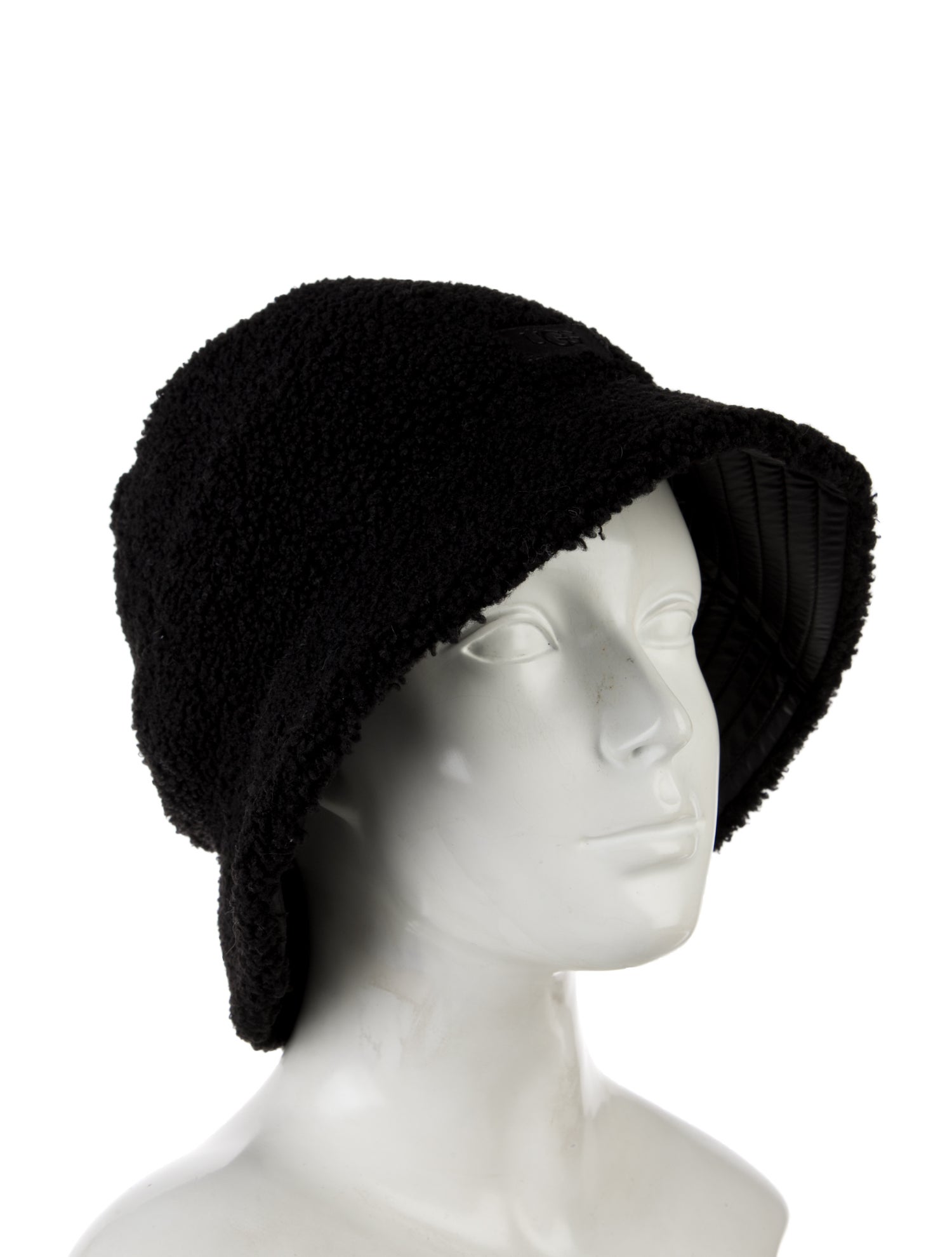 UGG shearling bucket hat w/ Tags