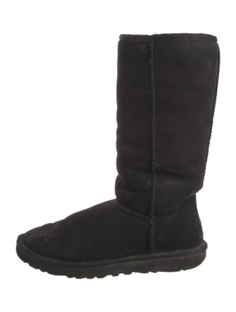 UGG Suede Boots