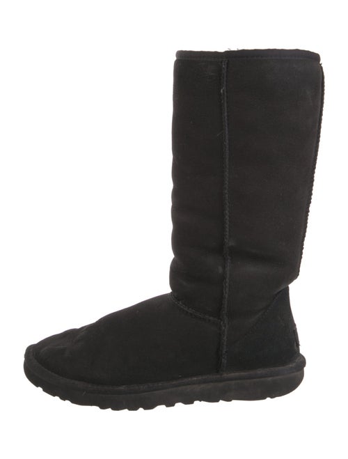 UGG Suede Boots
