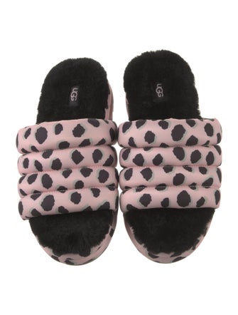 UGG Printed Slides