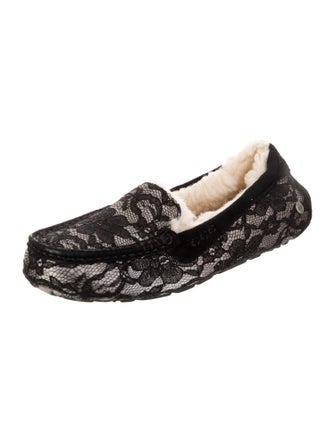 UGG Lace Lace Pattern Loafers