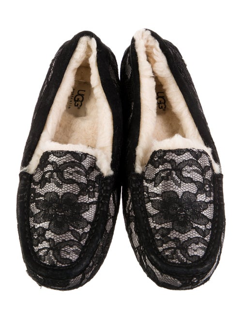 UGG Lace Lace Pattern Loafers