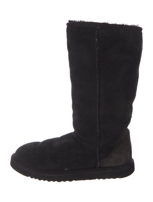 UGG Suede Boots