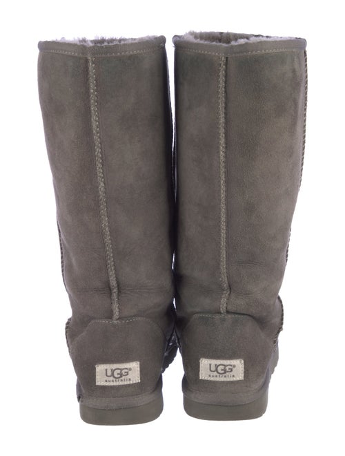 UGG Suede Boots
