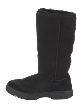 UGG Suede Boots