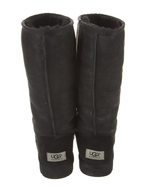 UGG Suede Boots