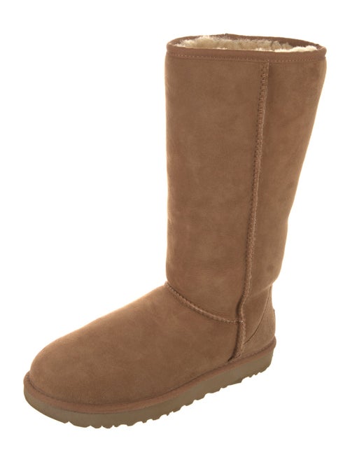 UGG Suede Boots