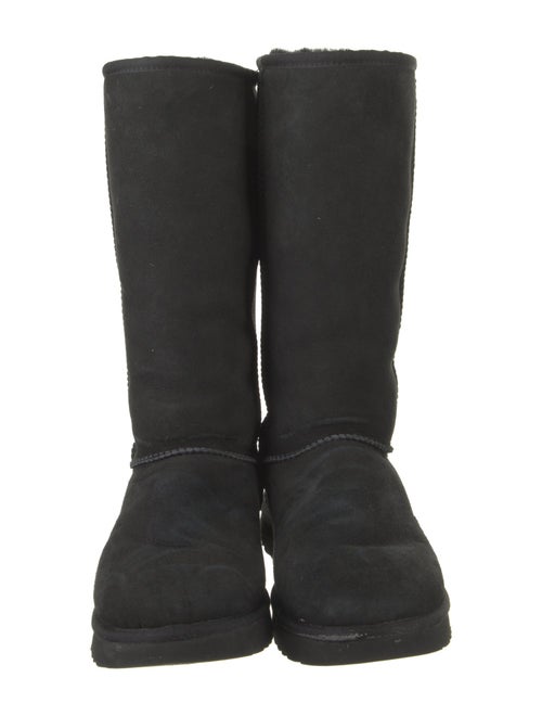 UGG Suede Boots