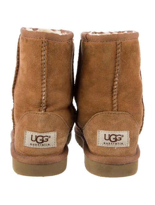 UGG UGG Flat Boots