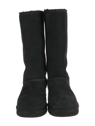 UGG Suede Boots
