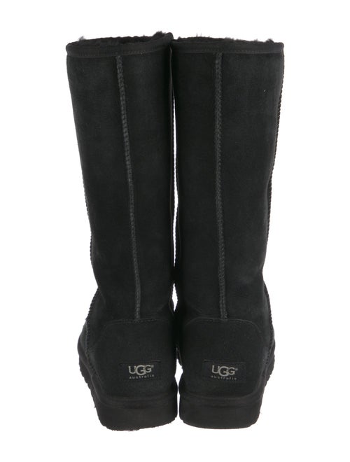 UGG Suede Boots
