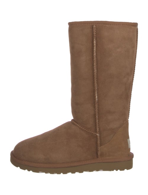UGG Suede Boots