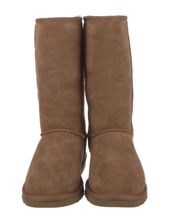UGG Suede Boots