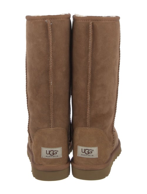 UGG Suede Boots