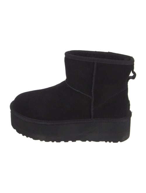 UGG Suede Boots