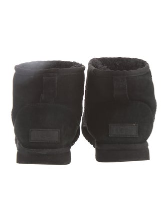 UGG Suede Boots