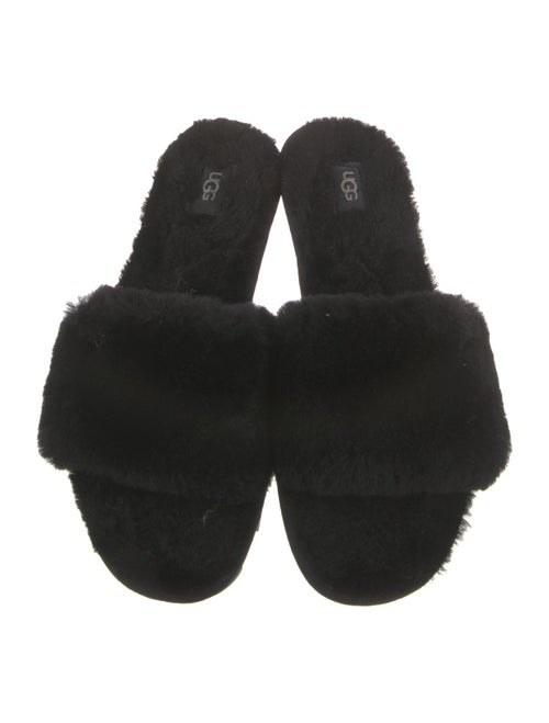 UGG Fur Slides
