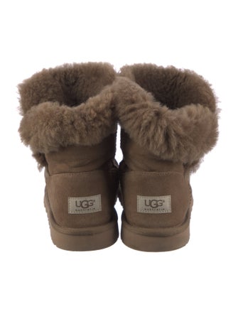 UGG Suede Boots