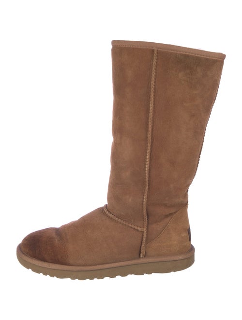 UGG Suede Boots