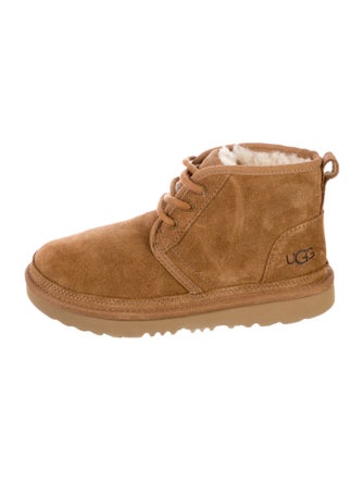 UGG Boys' Neumel Chukka Boots