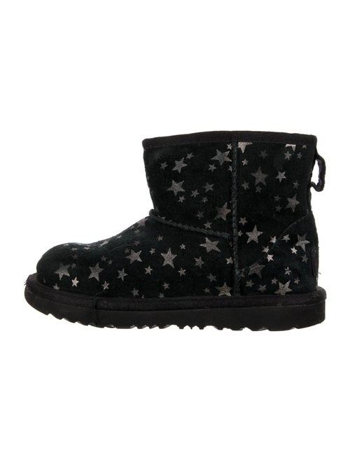UGG Girls' Classic Mini II Stars Boots