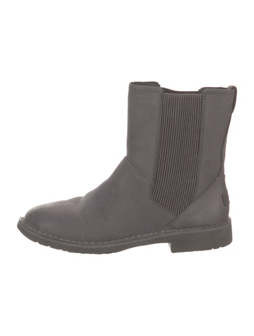 UGG Suede Chelsea Boots
