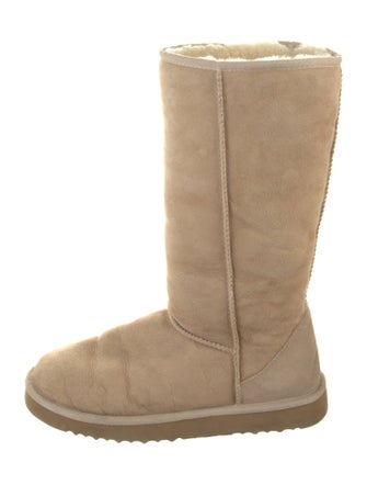 UGG Suede Boots