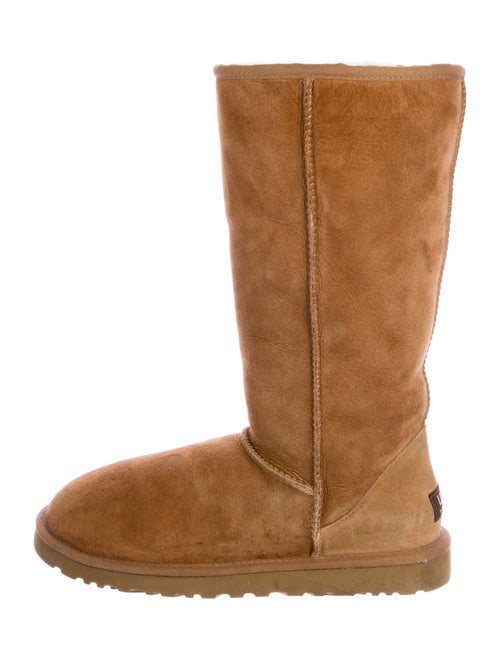 UGG Suede Boots