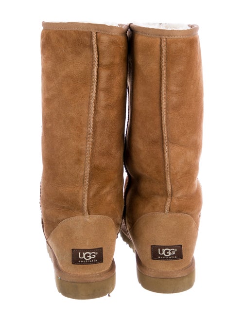 UGG Suede Boots