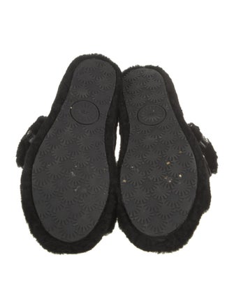 UGG Fur Slides