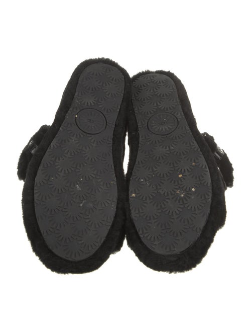 UGG Fur Slides