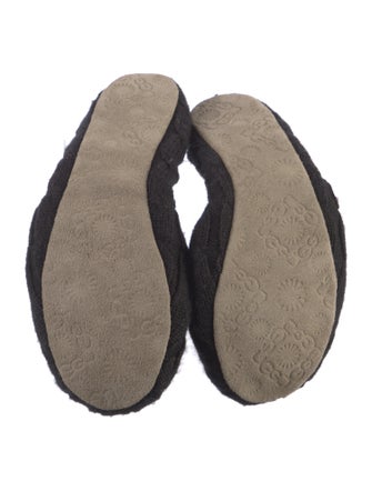UGG Flats