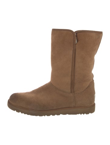 UGG Boots Suede 11