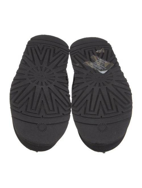 UGG Suede Whipstitch Trim Slides