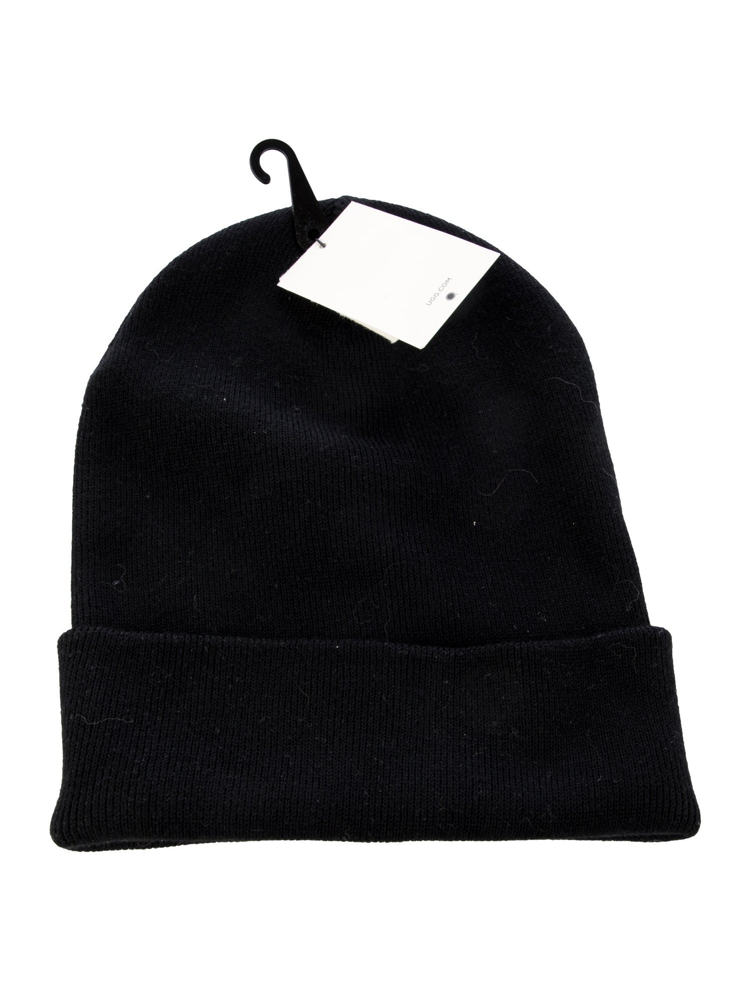 UGG Knit Beanie w/Tags