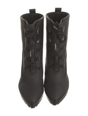 Veronica Beard Rubber Rain Boots