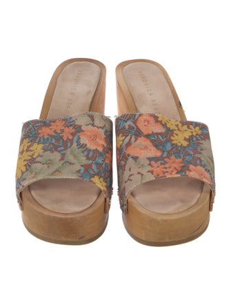 Veronica Beard Canvas Printed Slides