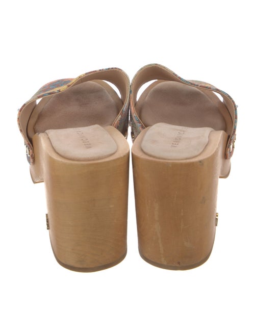 Veronica Beard Canvas Printed Slides