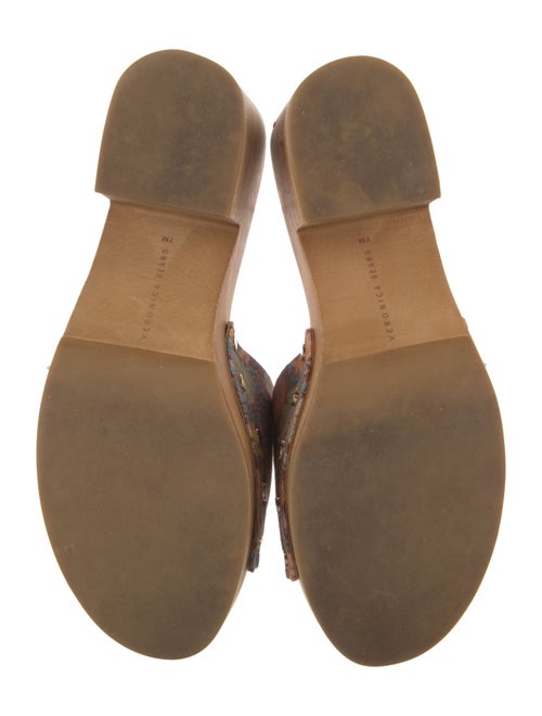 Veronica Beard Canvas Printed Slides