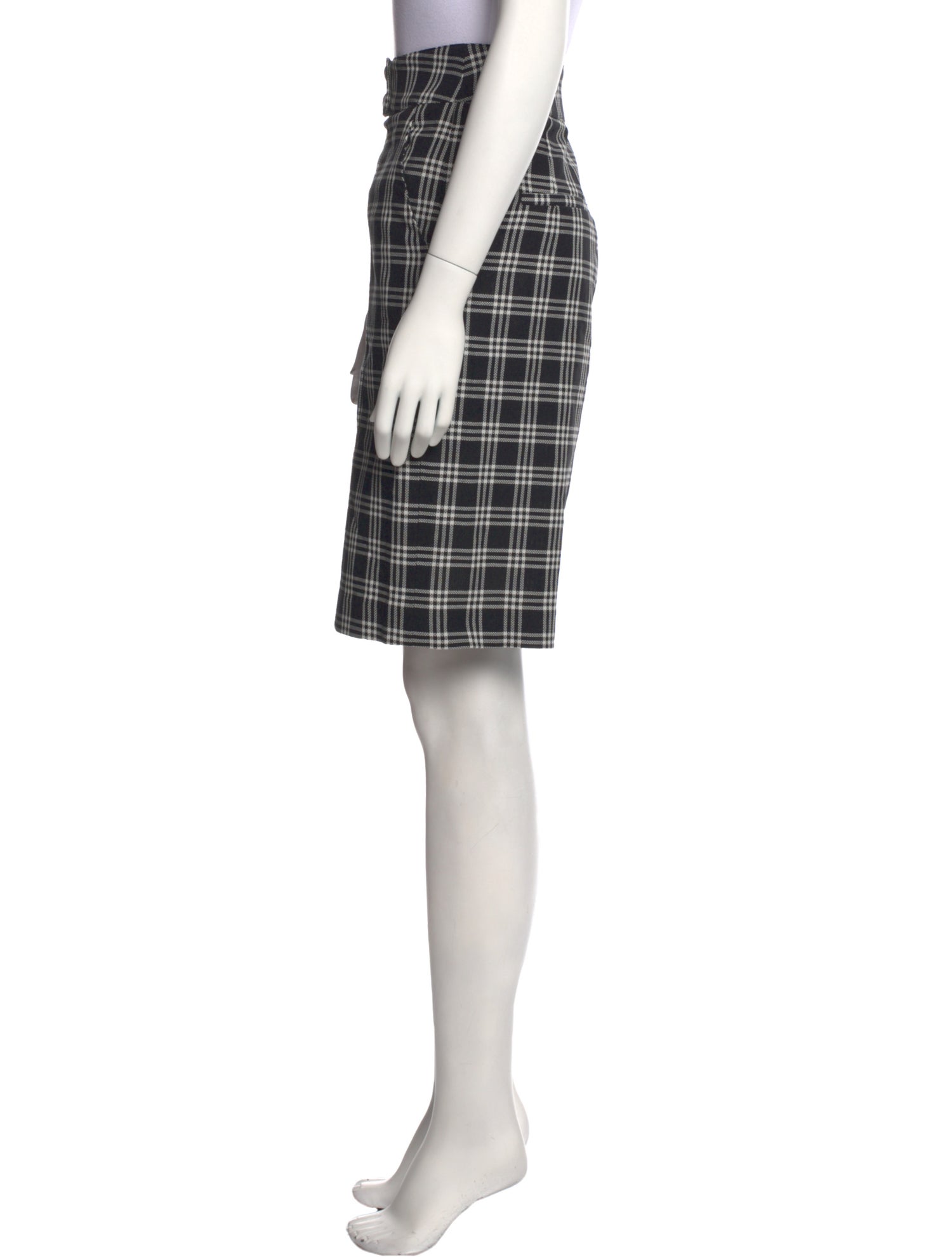 Veronica Beard Plaid Print Knee-Length Shorts